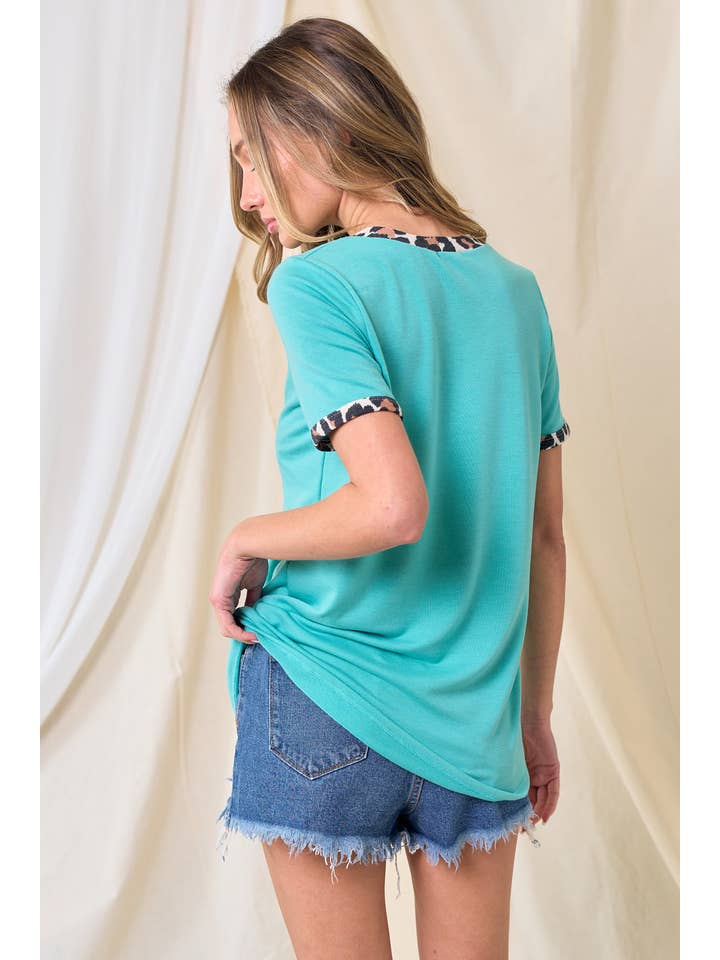 LMT3989-RELAXED Fit Leopard Print Top