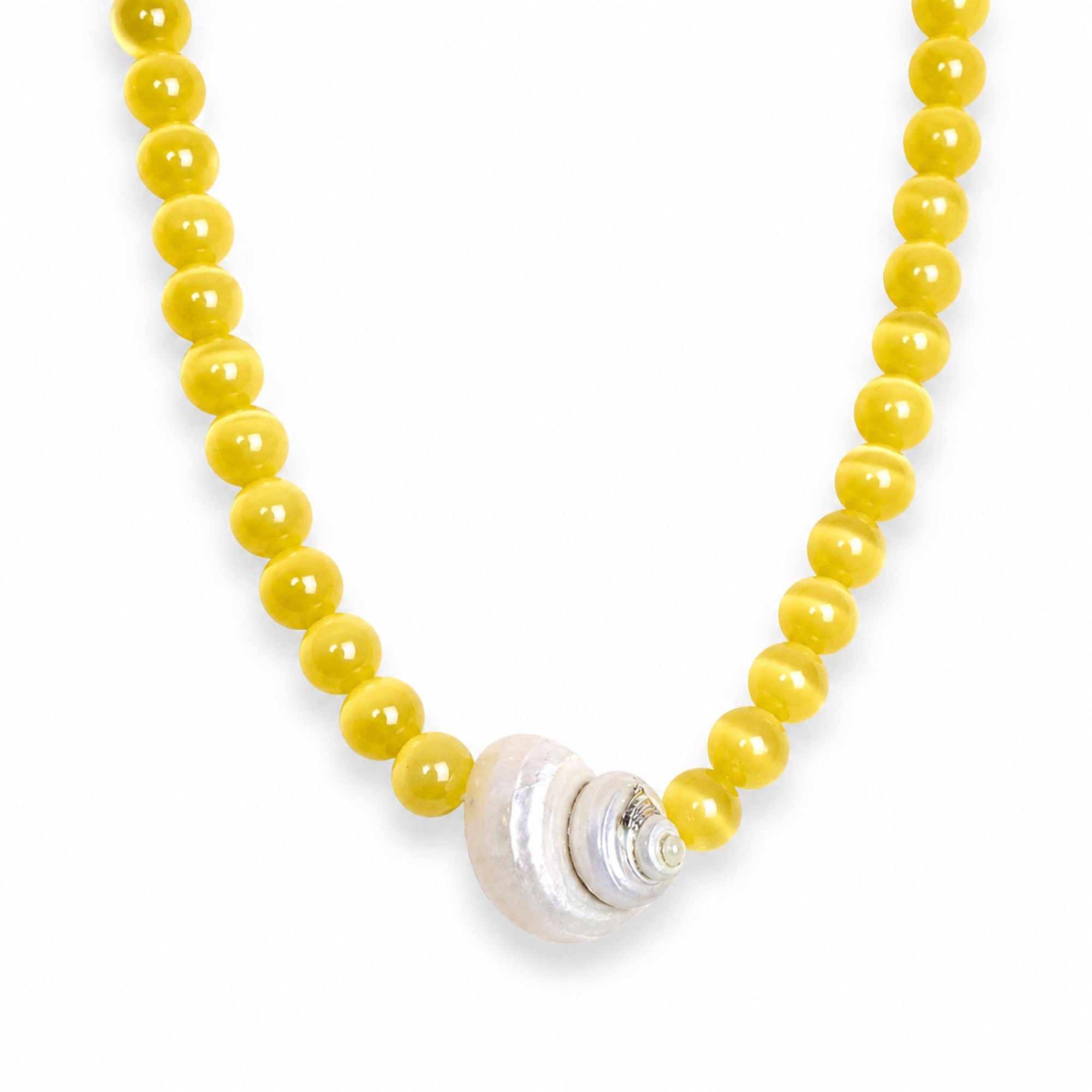 Beachside Shell Beaded Necklace – Bold Statement S