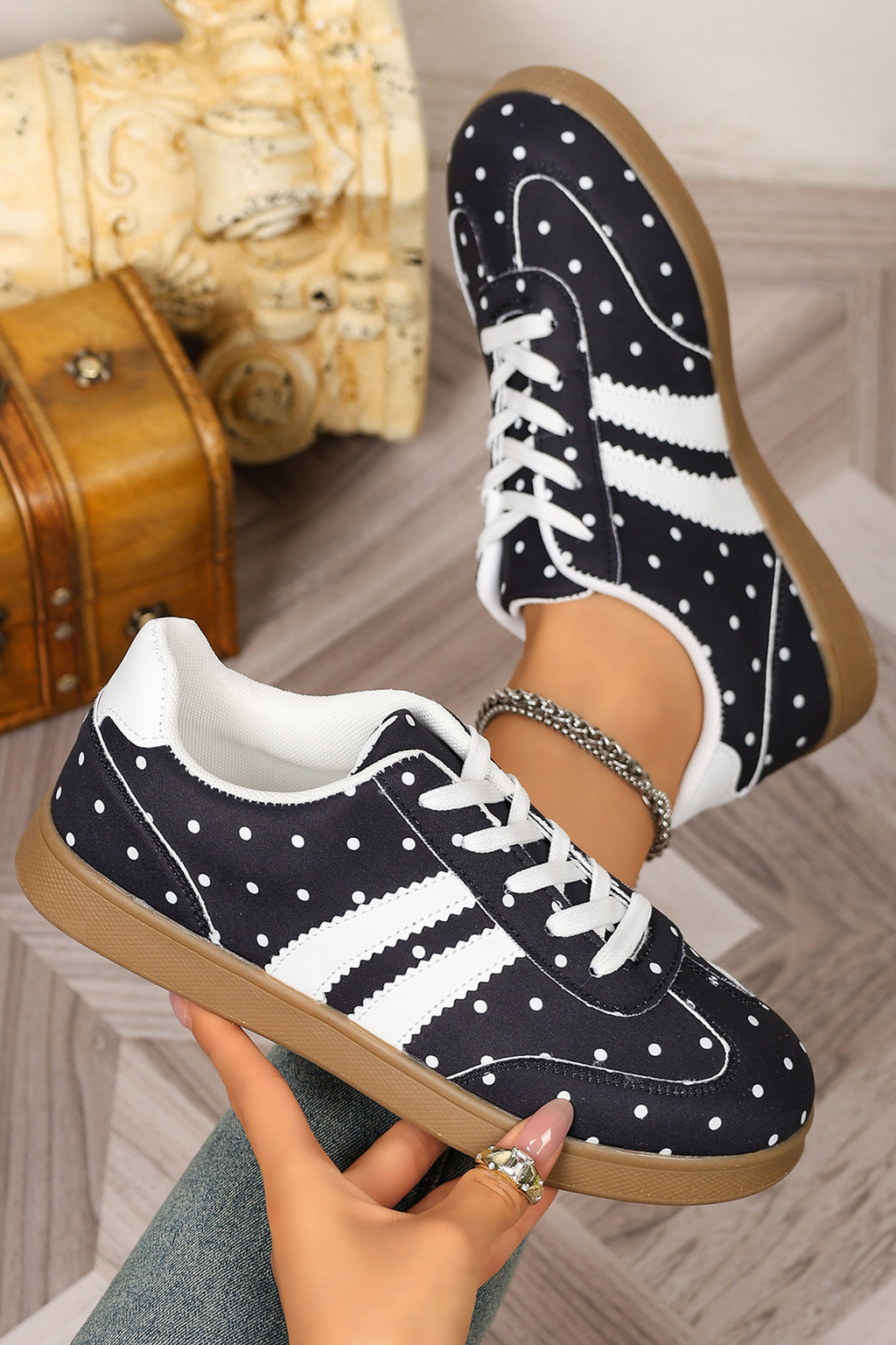 Color black Polka Dot Print PU Leather Color Block Detail Casual Sneakers