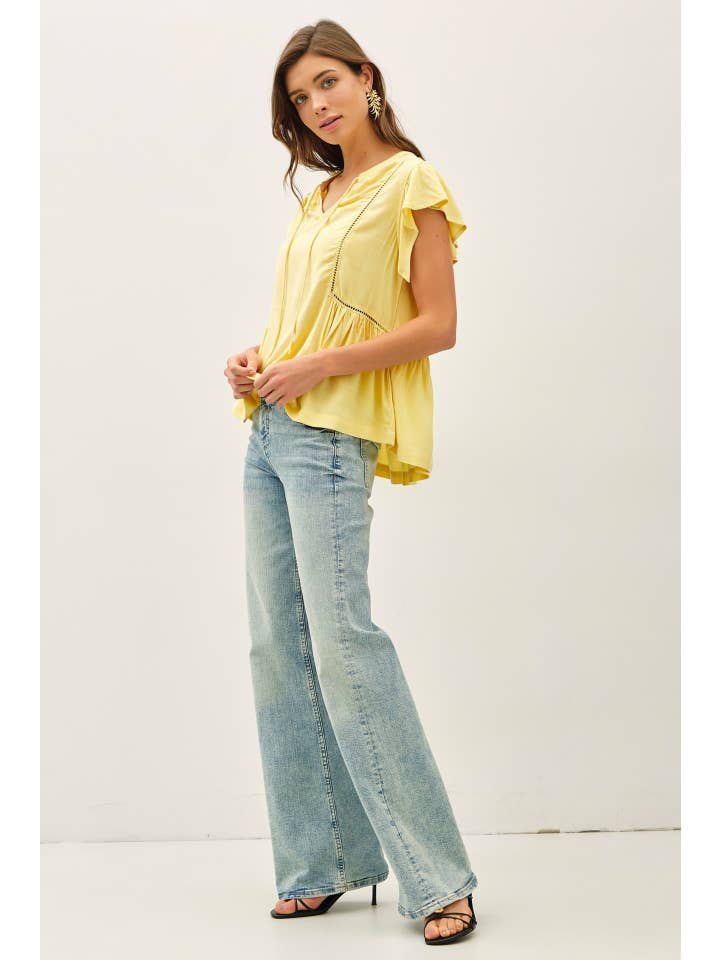 Tie Front Ruffle Sleeve Top