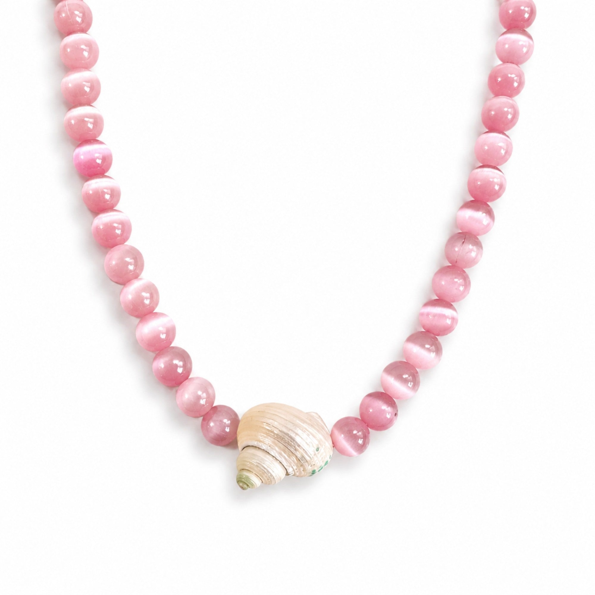 Beachside Shell Beaded Necklace – Bold Statement S