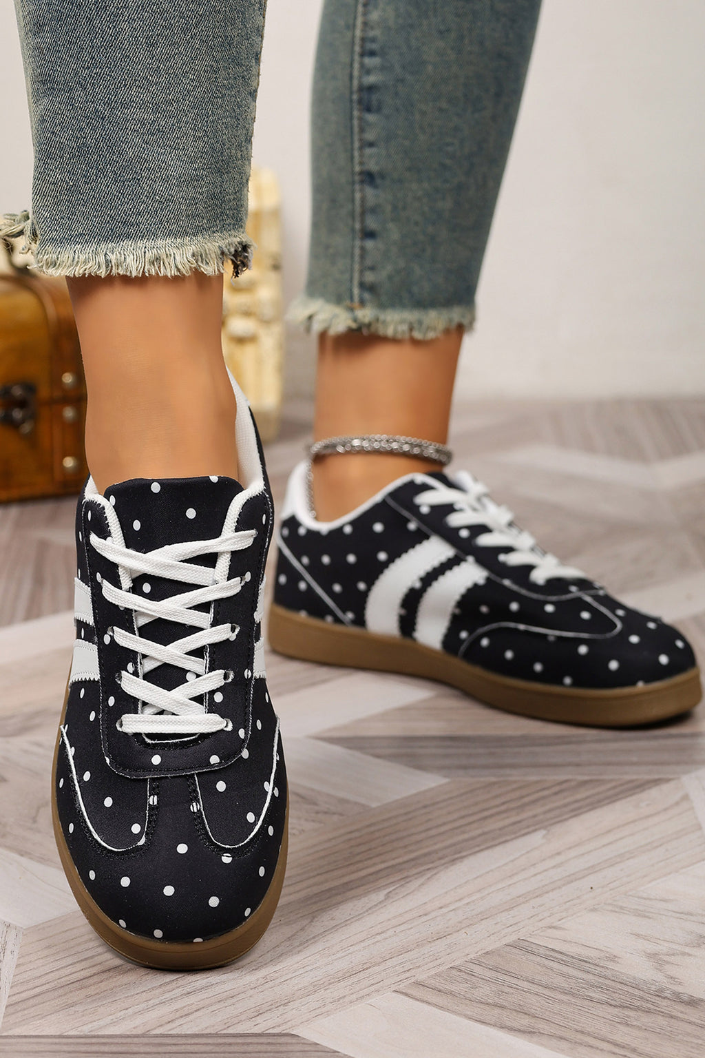 Color black Polka Dot Print PU Leather Color Block Detail Casual Sneakers