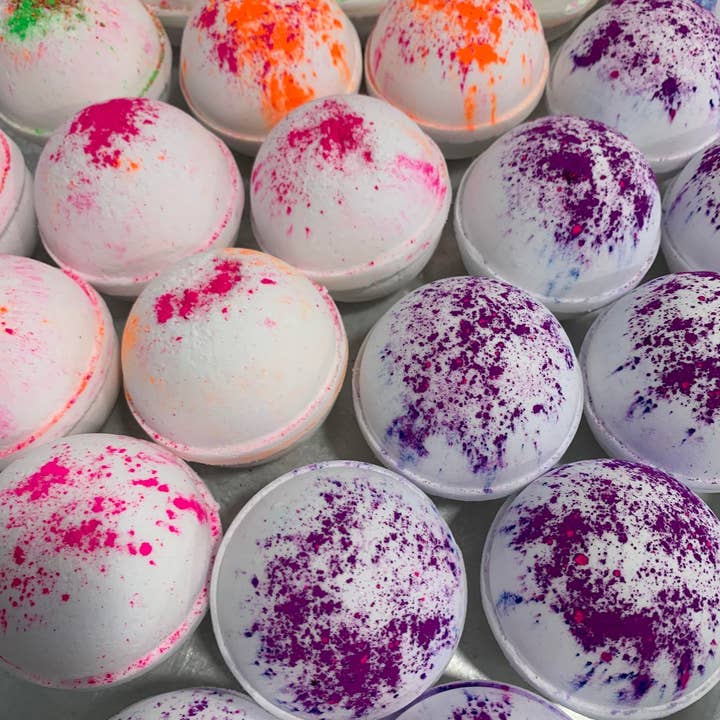 Girls Night Collection Bath Bomb 12-Pack