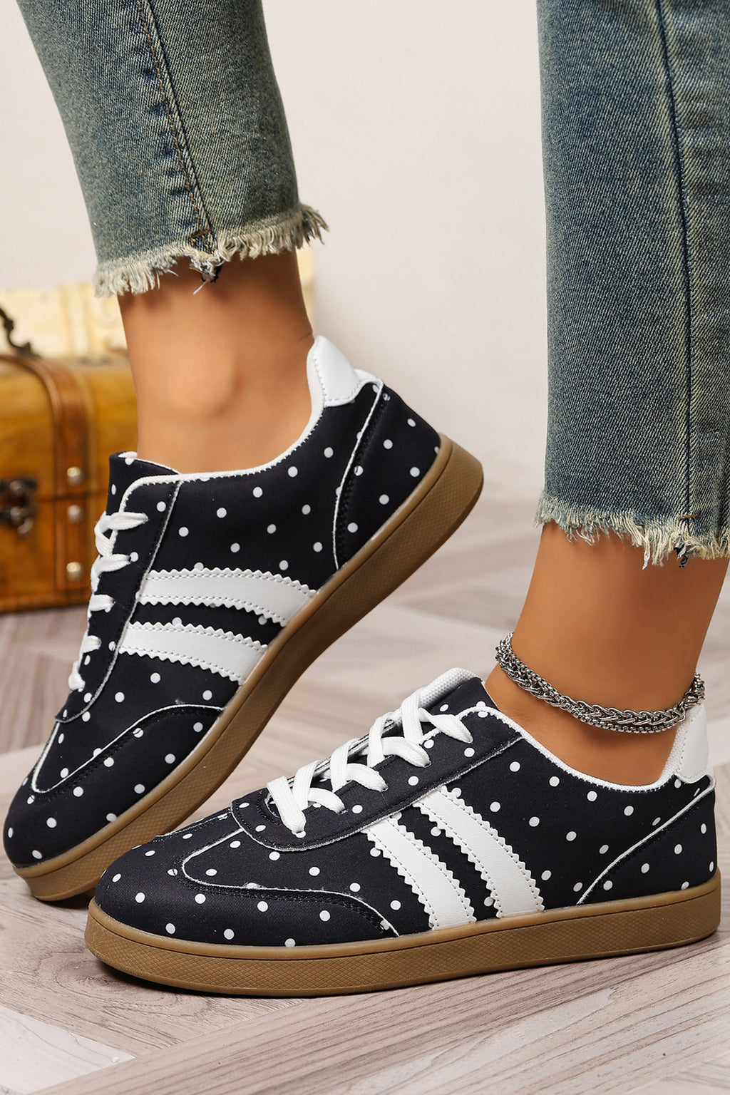 Color black Polka Dot Print PU Leather Color Block Detail Casual Sneakers