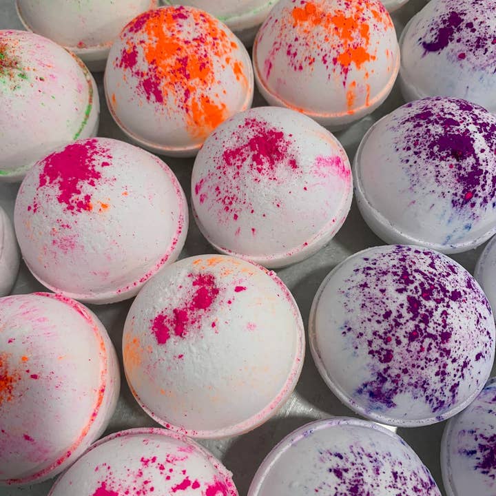 Girls Night Collection Bath Bomb 12-Pack